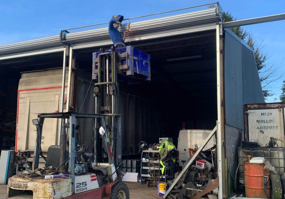 Servicing & Maintenance Garage Door